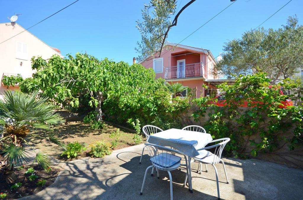 Apartments Secret Garden Vodice Luaran gambar