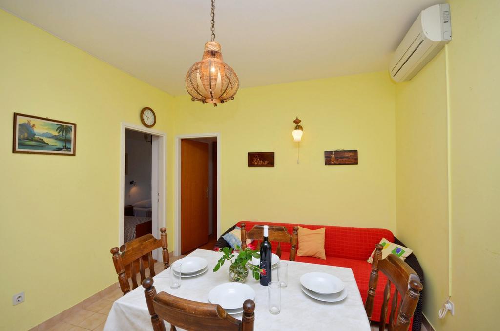 Apartments Secret Garden Vodice Luaran gambar