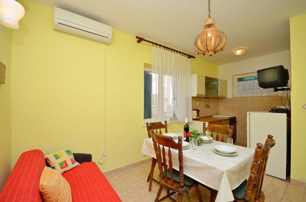 Apartments Secret Garden Vodice Luaran gambar