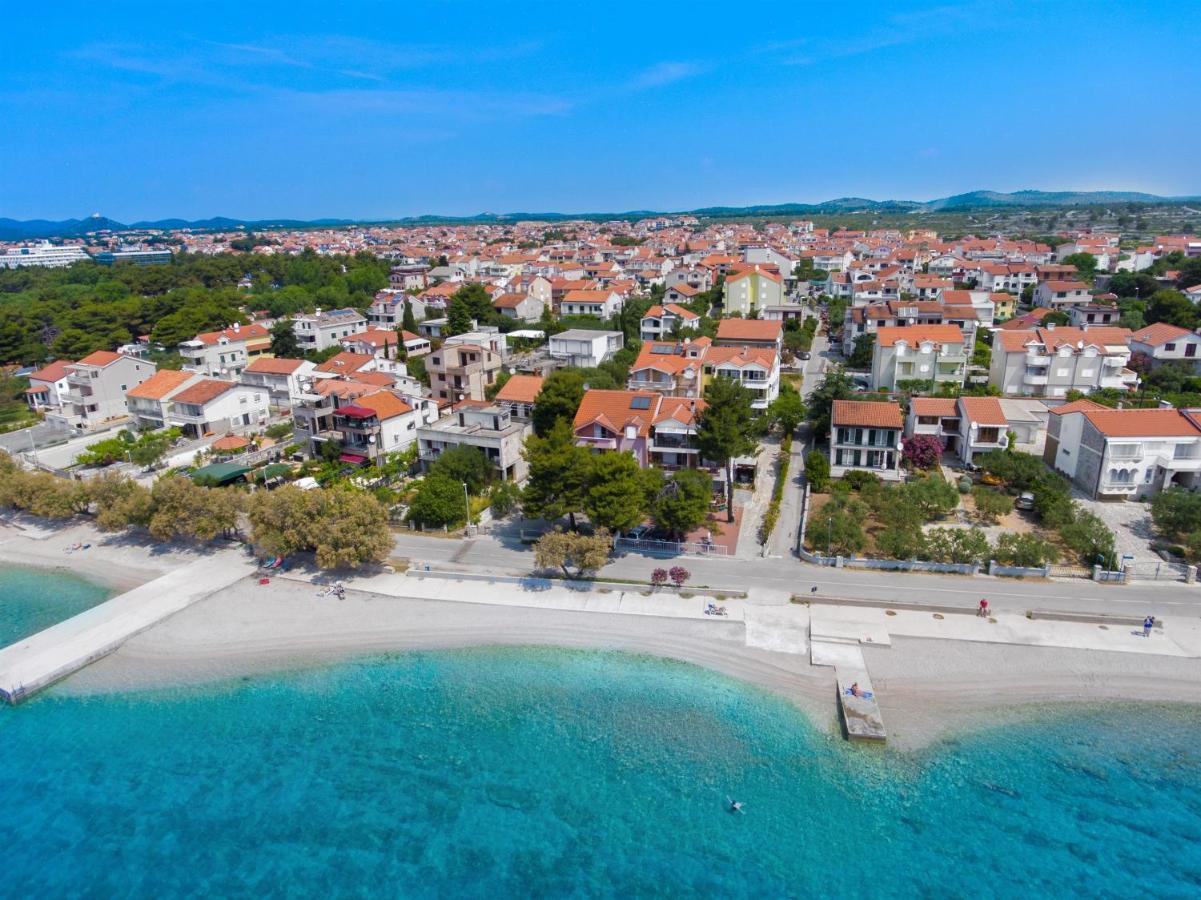 Apartments Secret Garden Vodice Luaran gambar